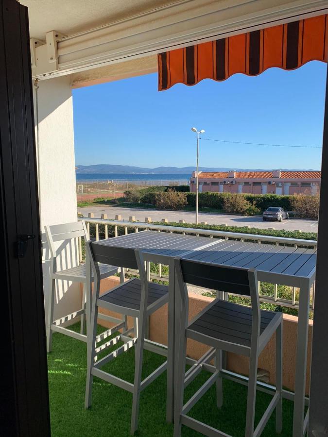 T2 Hyeres La Bergerie vue mer 50 M de la plage Buitenkant foto